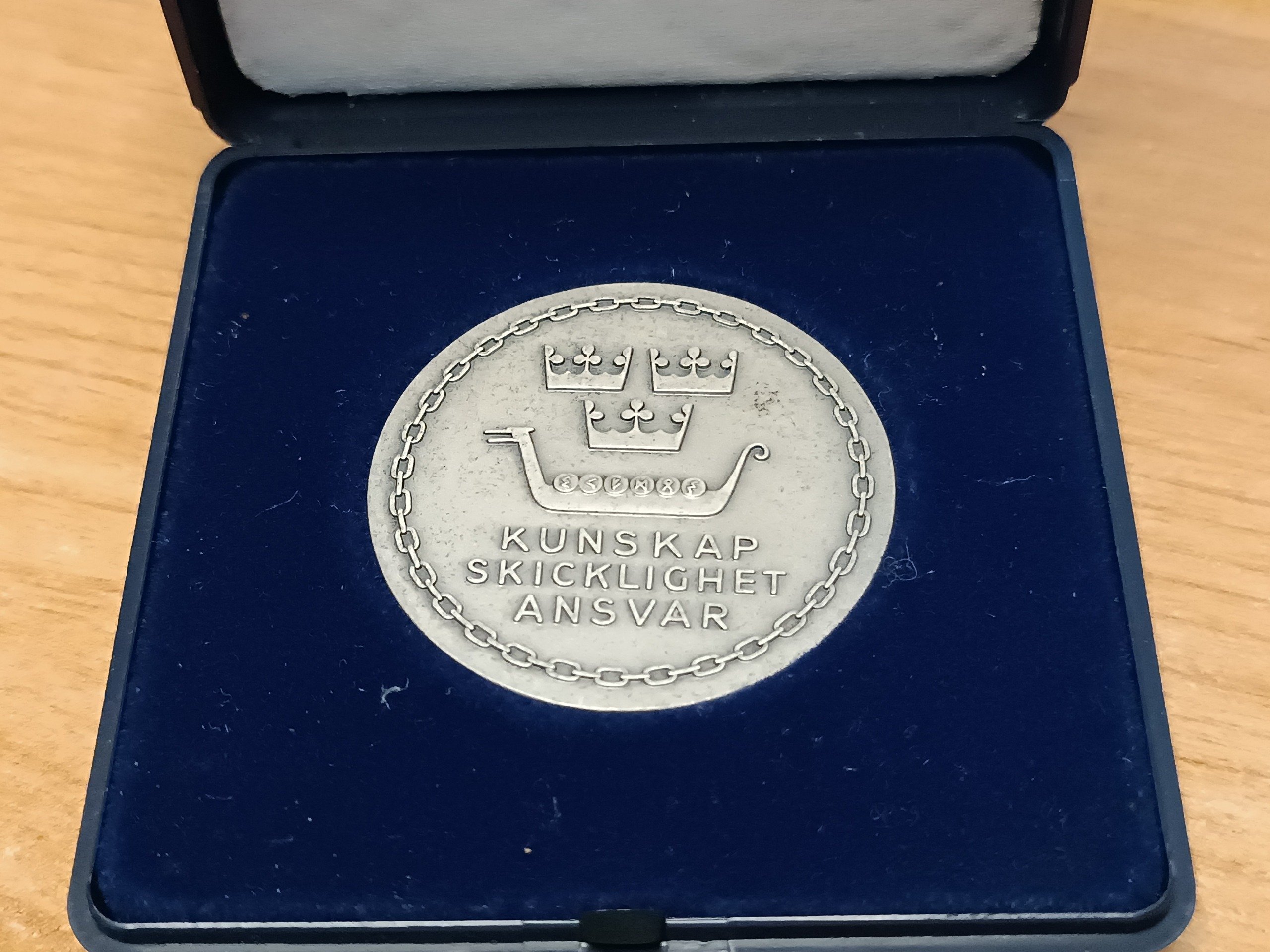 İSVEÇ GÜMÜŞ MADALYON