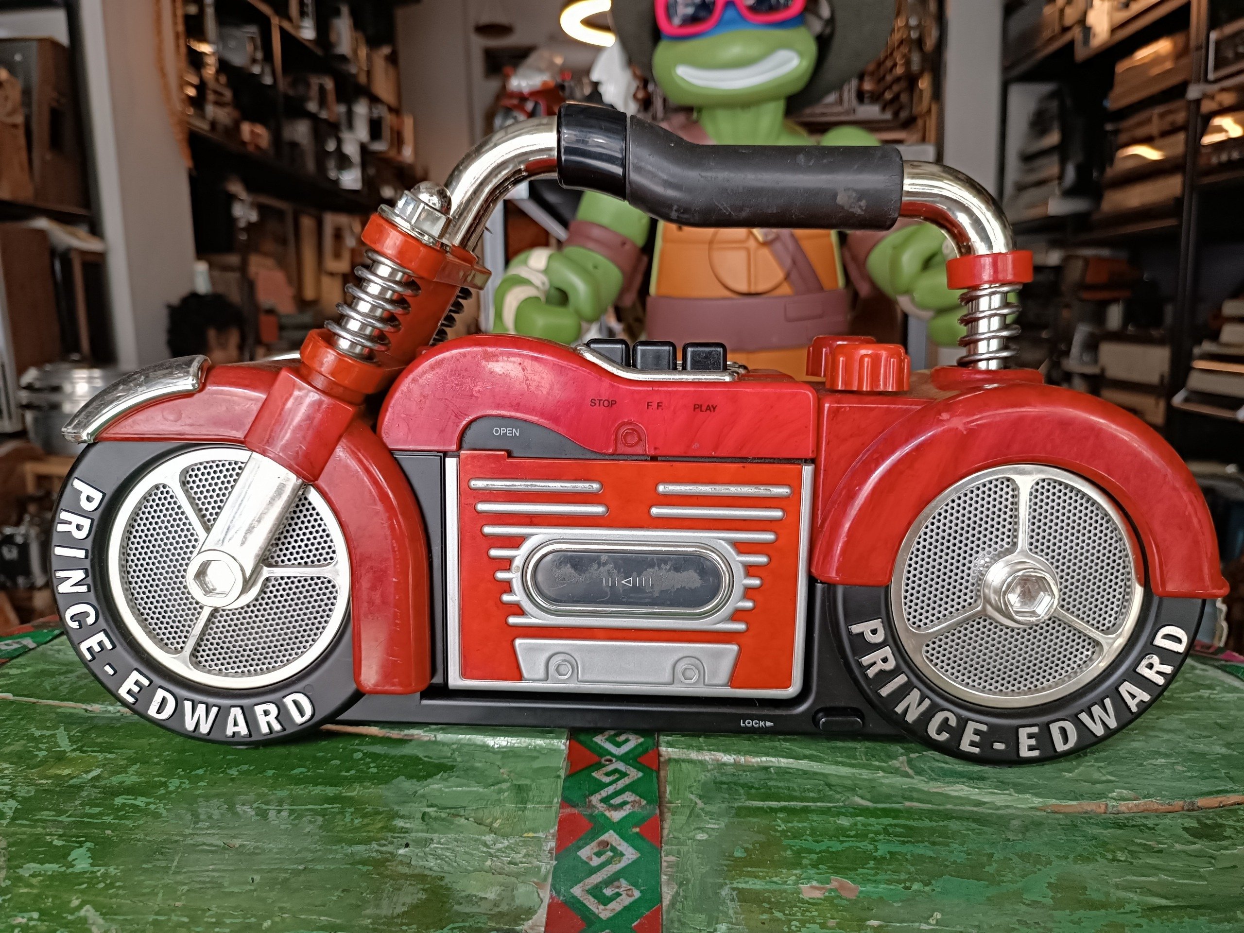 RADYO,KASET ÇALAR,WOLKMEN