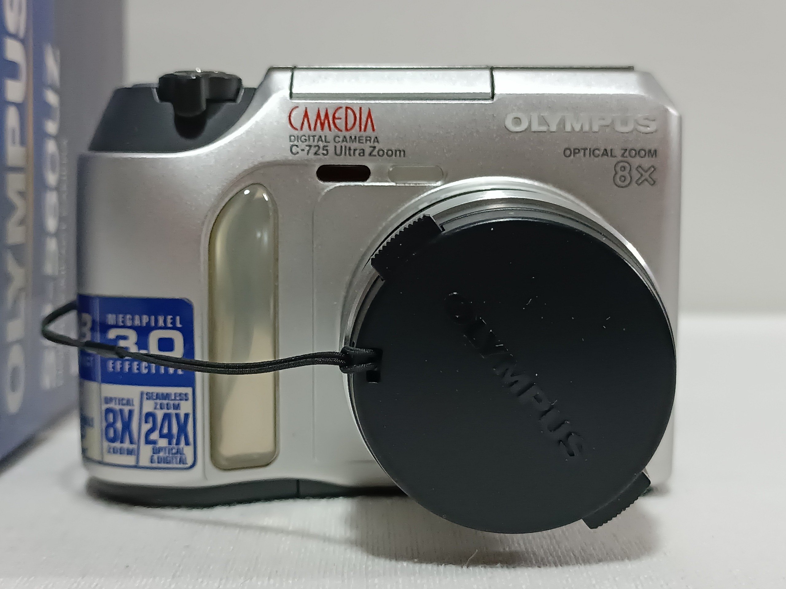 FOTOGRAF MAKİNASI OLYMPUS C-725